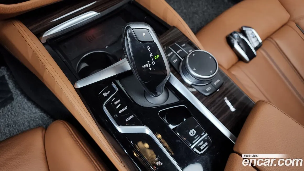 BMW 5-Series 2022 из KR, фото 10