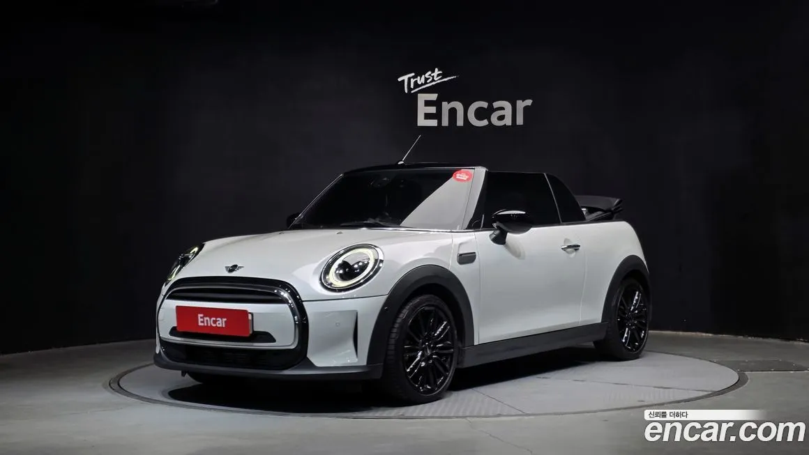 Mini Cooper Convertible 2024 из KR, фото 1