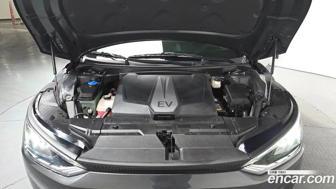 Kia EV6 2022 из KR, фото 9