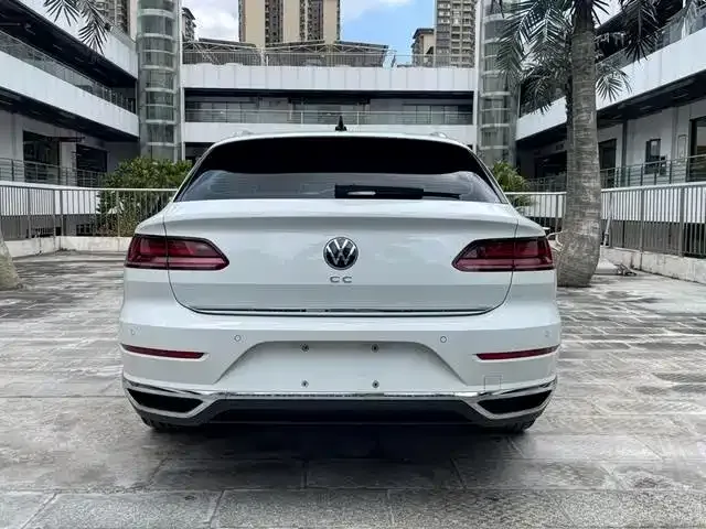 Volkswagen CC 2024 из CN, фото 8