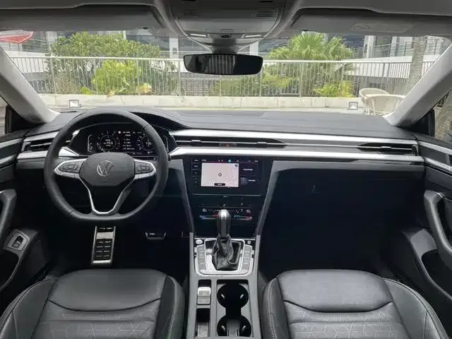 Volkswagen CC 2024 из CN, фото 4