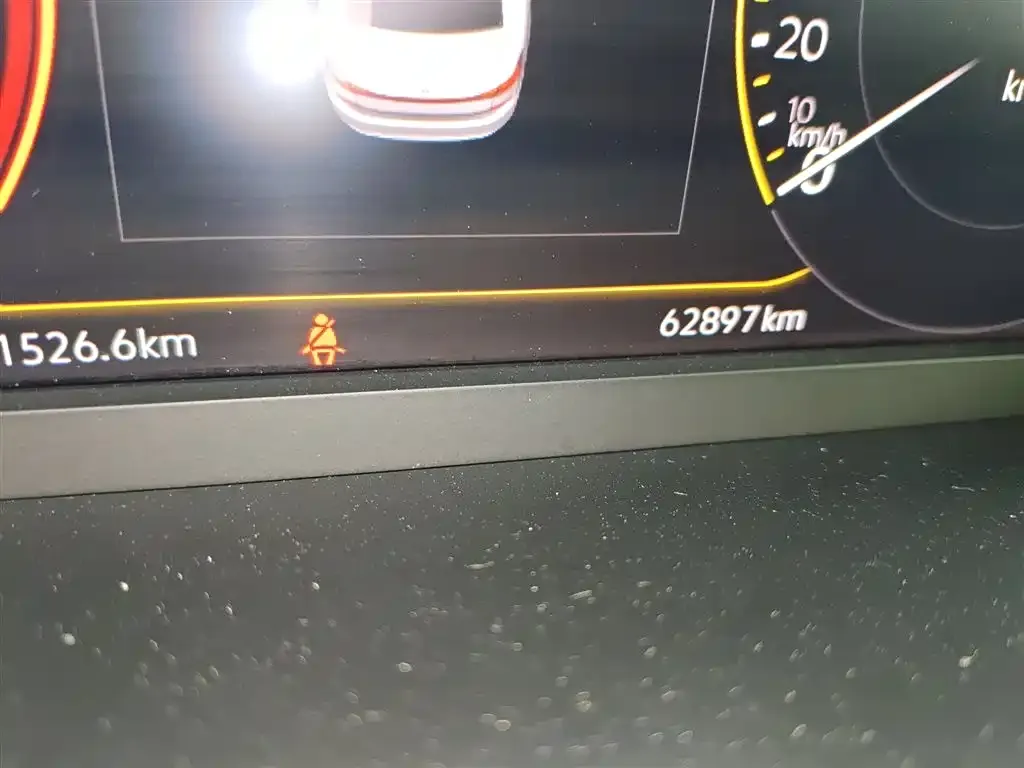 Volkswagen Passat 2022 из CN, фото 2