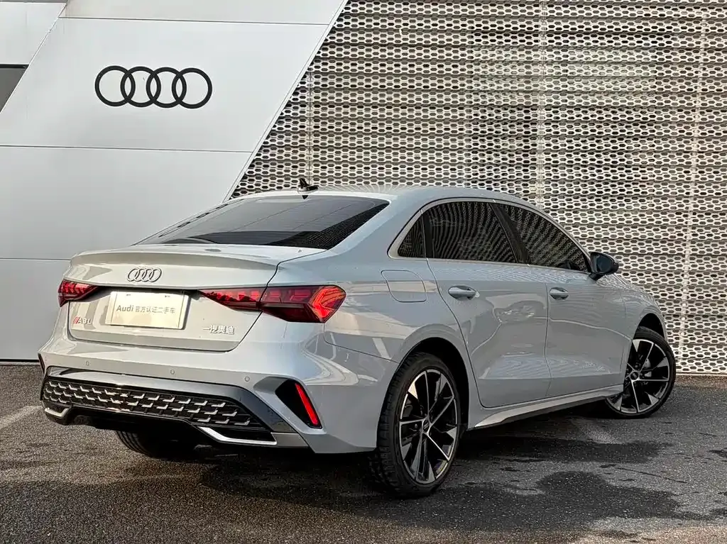 Audi A3 2024 из CN, фото 6