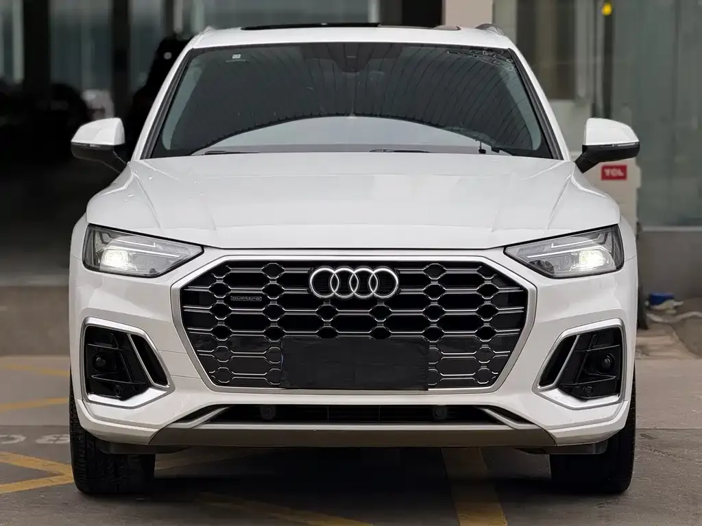 Audi Q5L 2022 из CN, фото 7