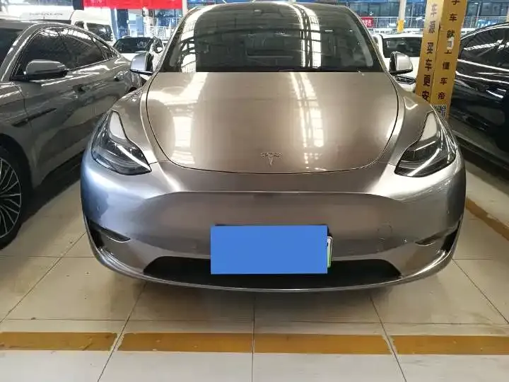Tesla Model Y — фото 2