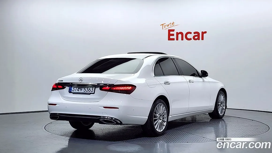 [object Object] E-Class 2021 из KR, фото 2