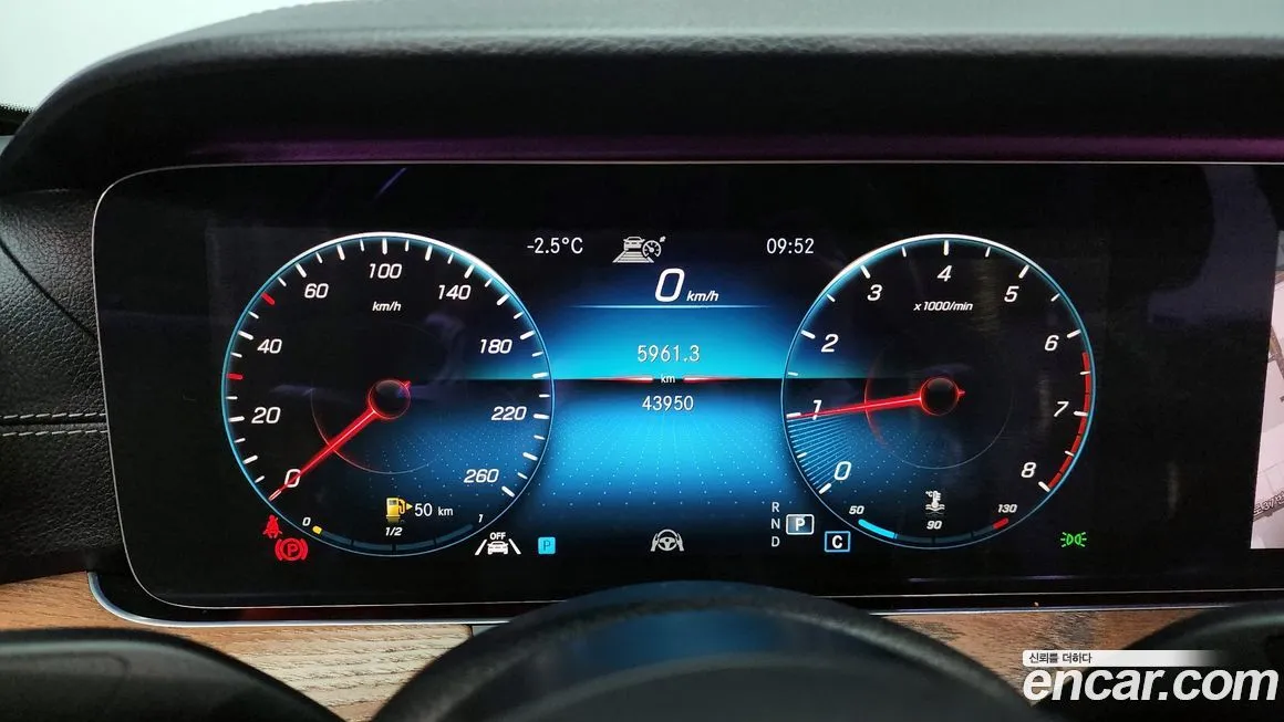 [object Object] E-Class 2021 из KR, фото 8