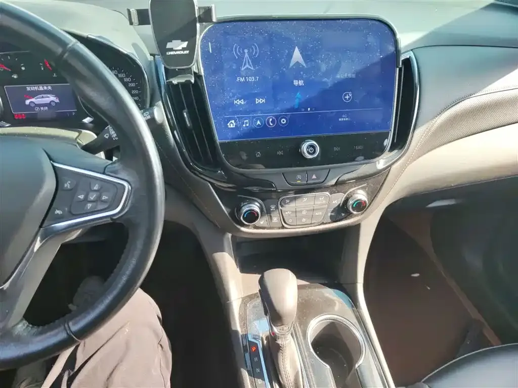 Chevrolet Equinox 2022 из CN, фото 9