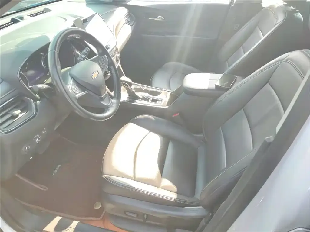 Chevrolet Equinox 2022 из CN, фото 7