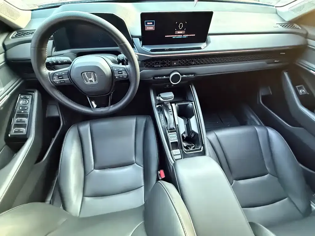 Honda Accord 2023 из CN, фото 7