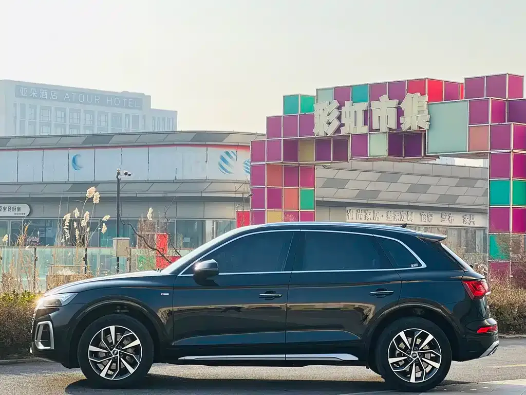 Audi Q5L 2022 из CN, фото 3