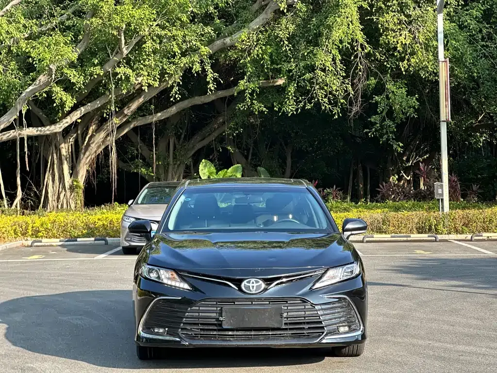 Toyota Camry 2023 из CN, фото 10