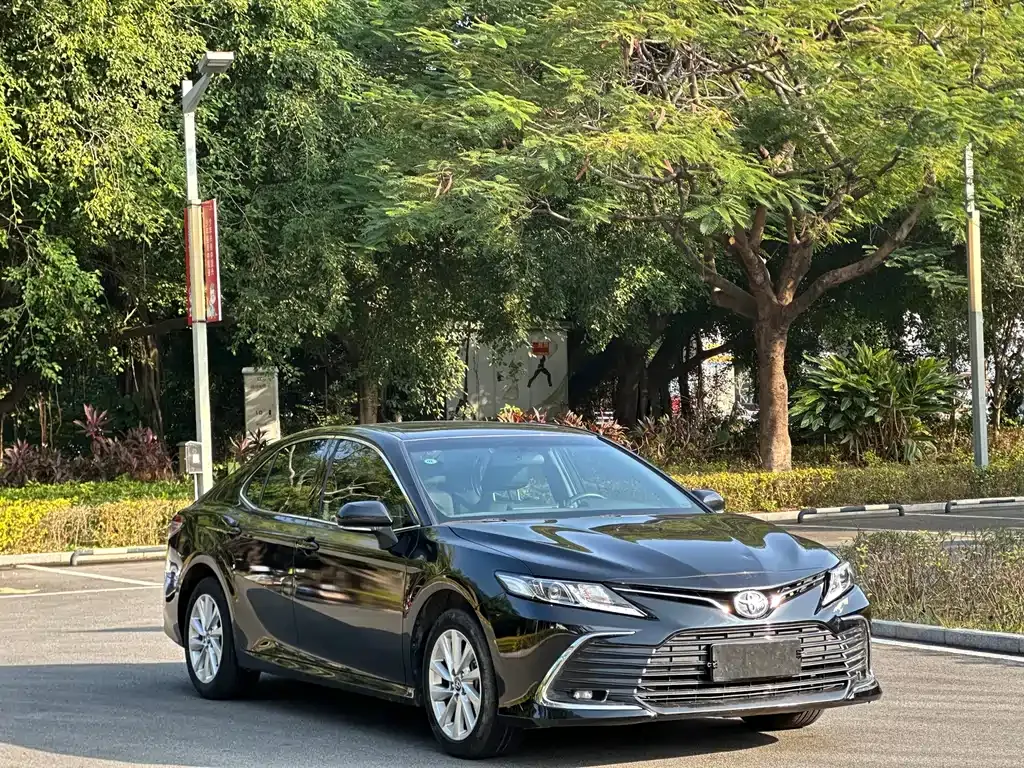 Toyota Camry 2023 из CN, фото 9