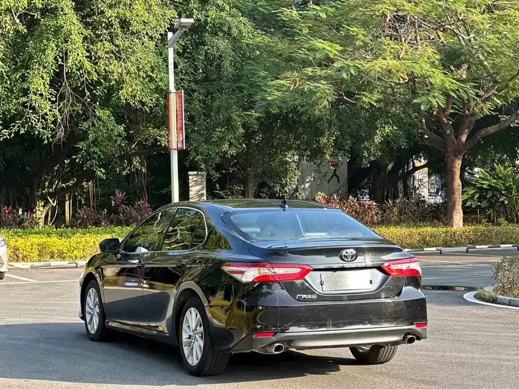 Toyota Camry 2023 из CN, фото 6