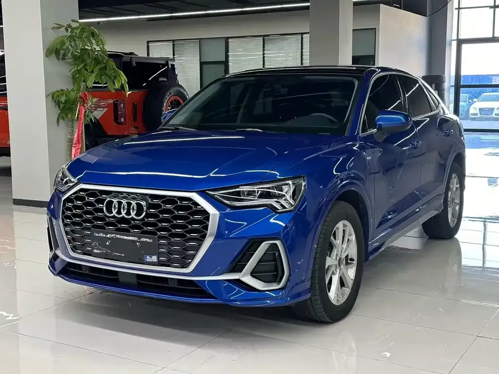 Audi Q3 Sportback 2022 из CN, фото 3