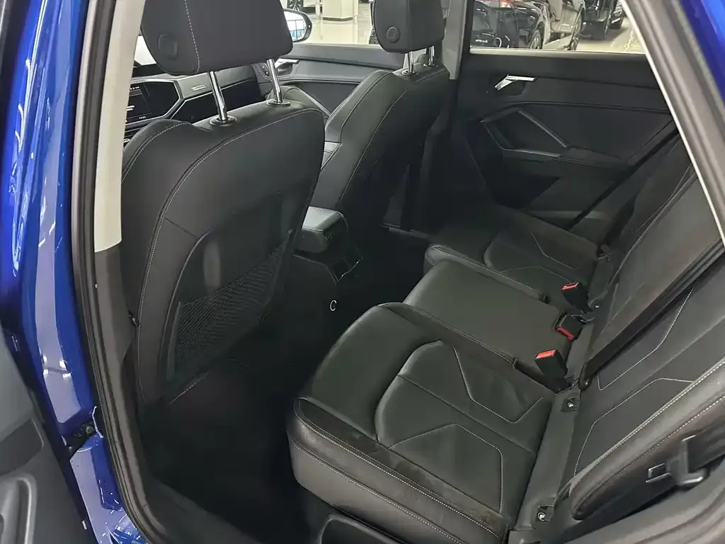 Audi Q3 Sportback 2022 из CN, фото 7