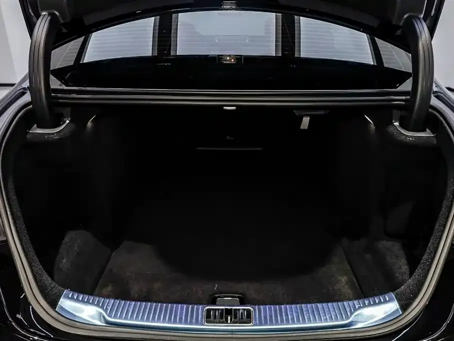 Mercedes-Benz S-Class 2024 из CN, фото 4