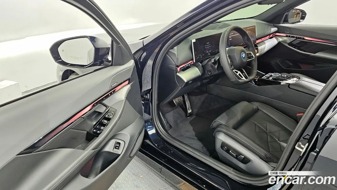 BMW 5-Series 2026 из KR, фото 5