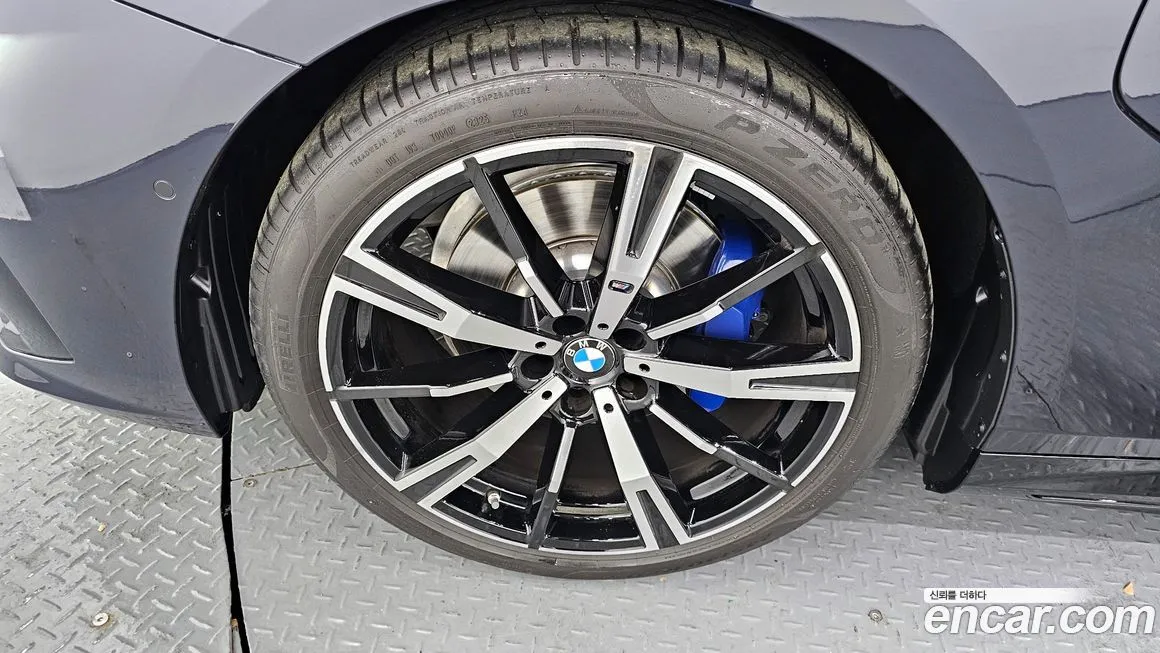 BMW 5-Series 2026 из KR, фото 10