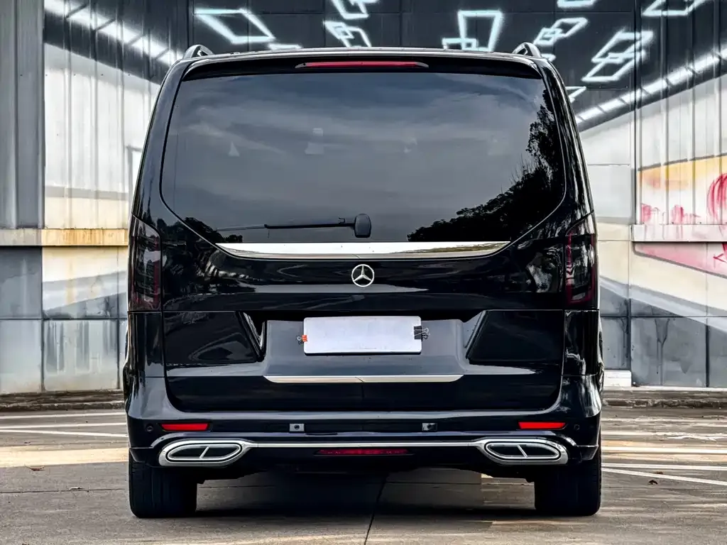 Mercedes-Benz V-Class — фото 6
