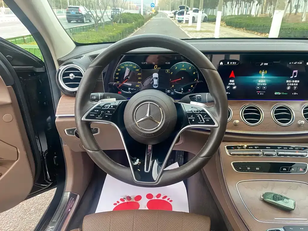 Mercedes-Benz E-Class 2022 из CN, фото 9