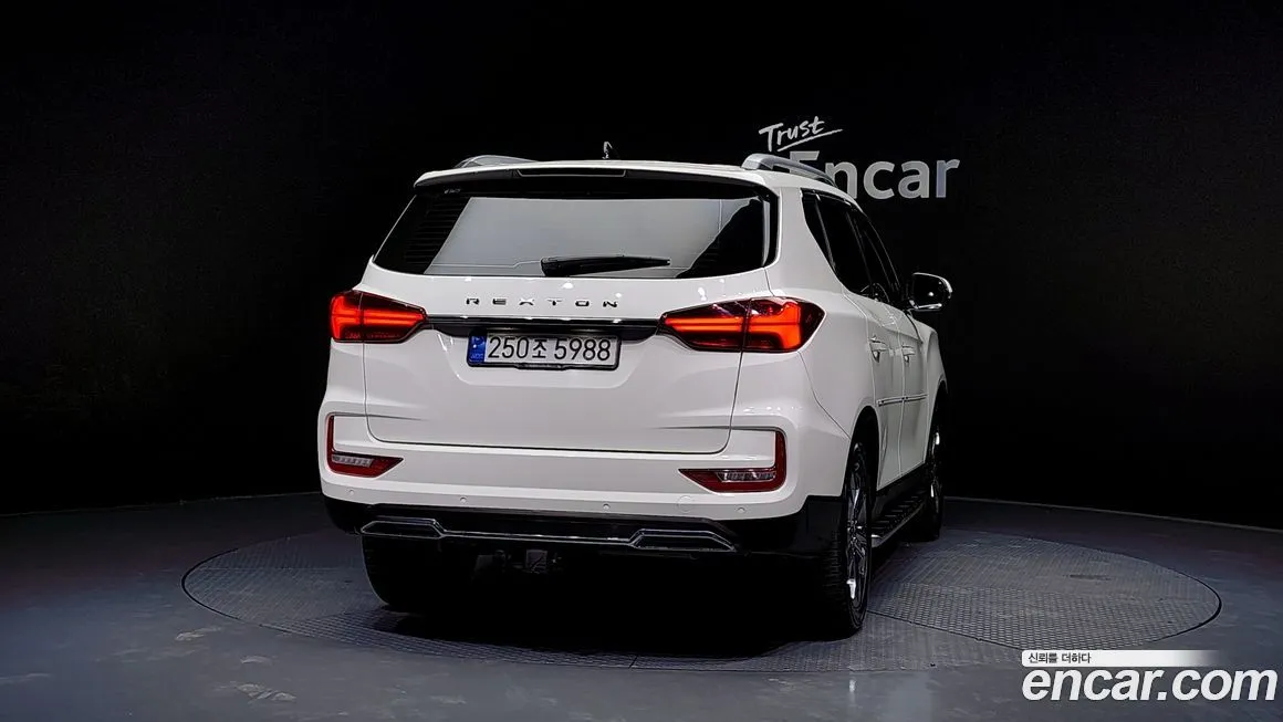 KG Mobility (Ssangyong) Rexton 2023 из KR, фото 4