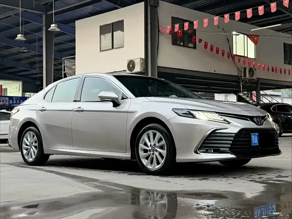 Toyota Camry 2022 из CN, фото 3