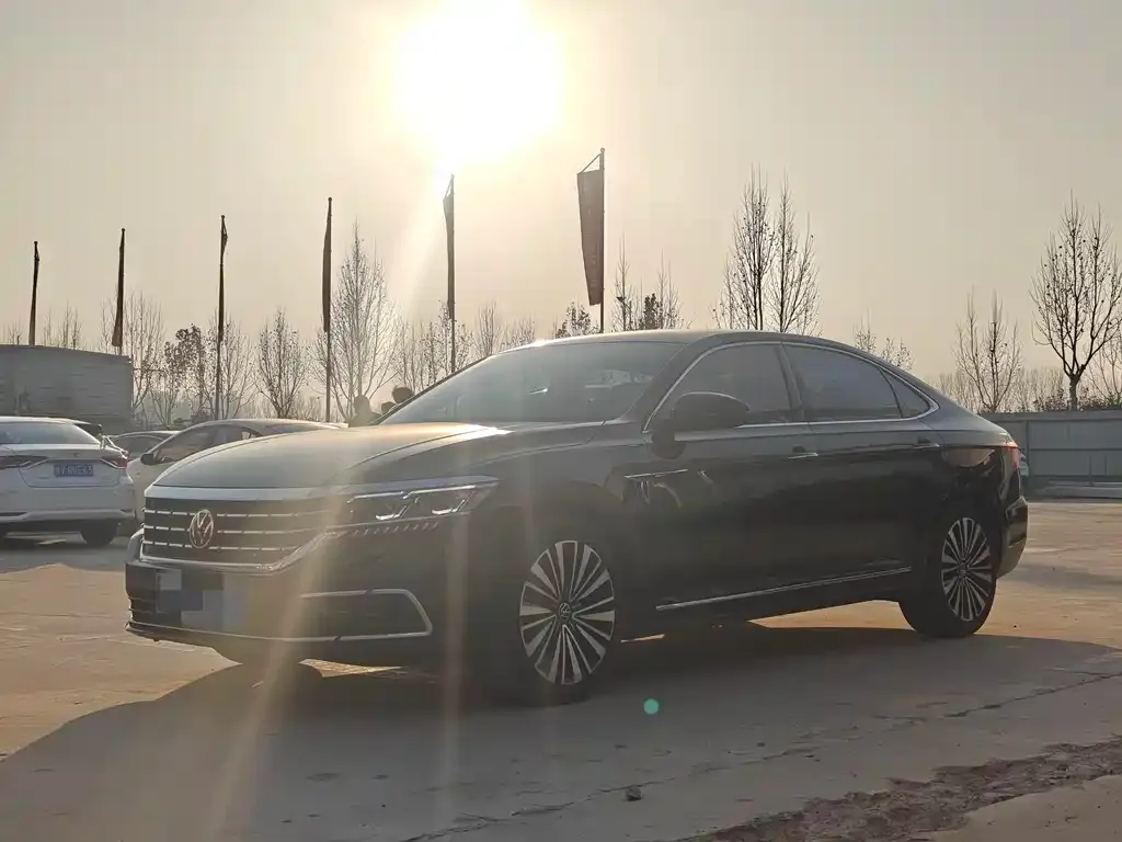 Volkswagen Passat 2021 из CN, фото 1