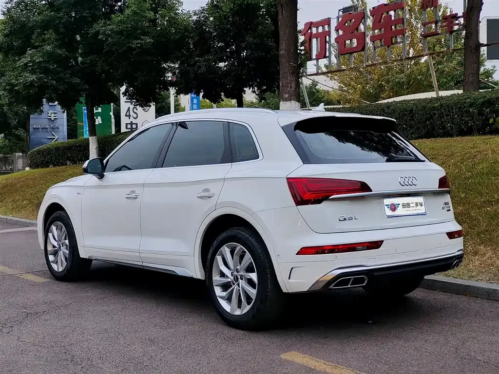Audi Q5L 2023 из CN, фото 10