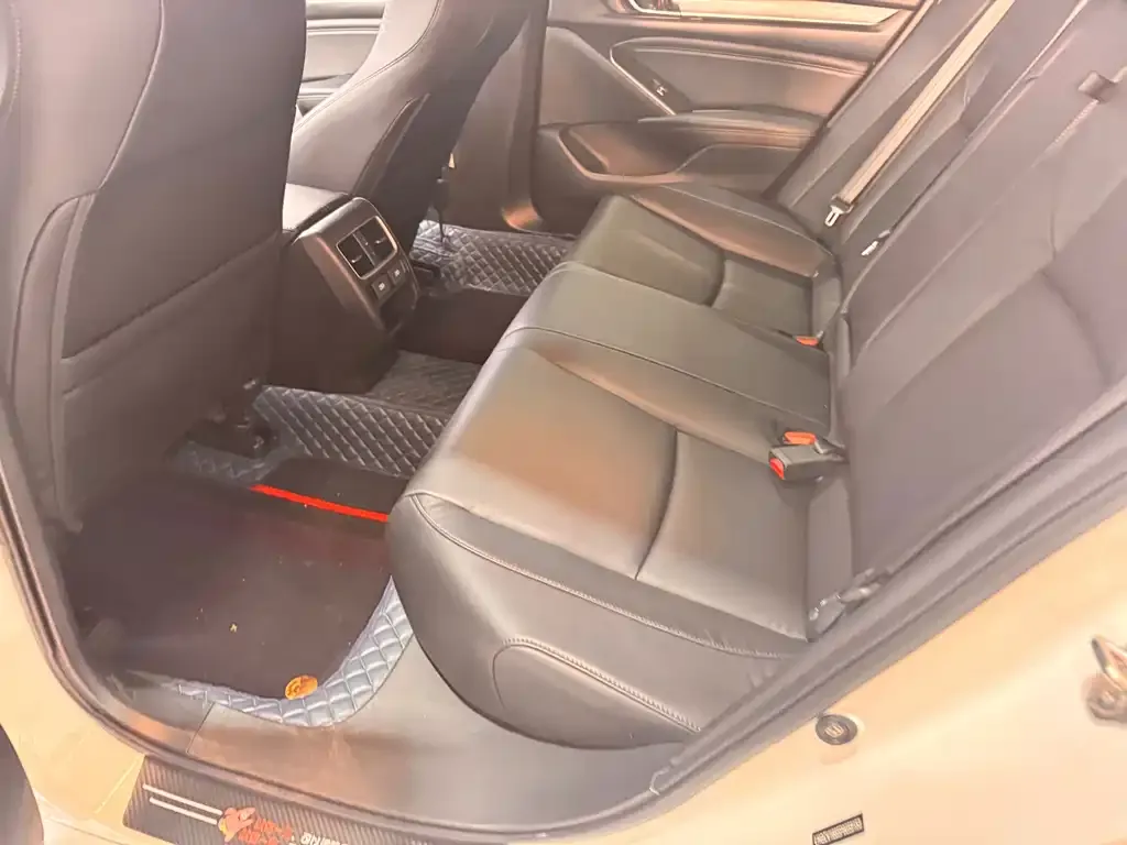 Honda Accord 2023 из CN, фото 3