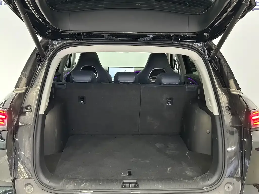 BYD Hiace 07 DM-i — фото 8