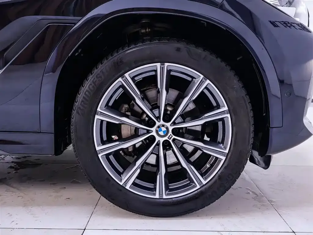 BMW X6 2022 из CN, фото 5