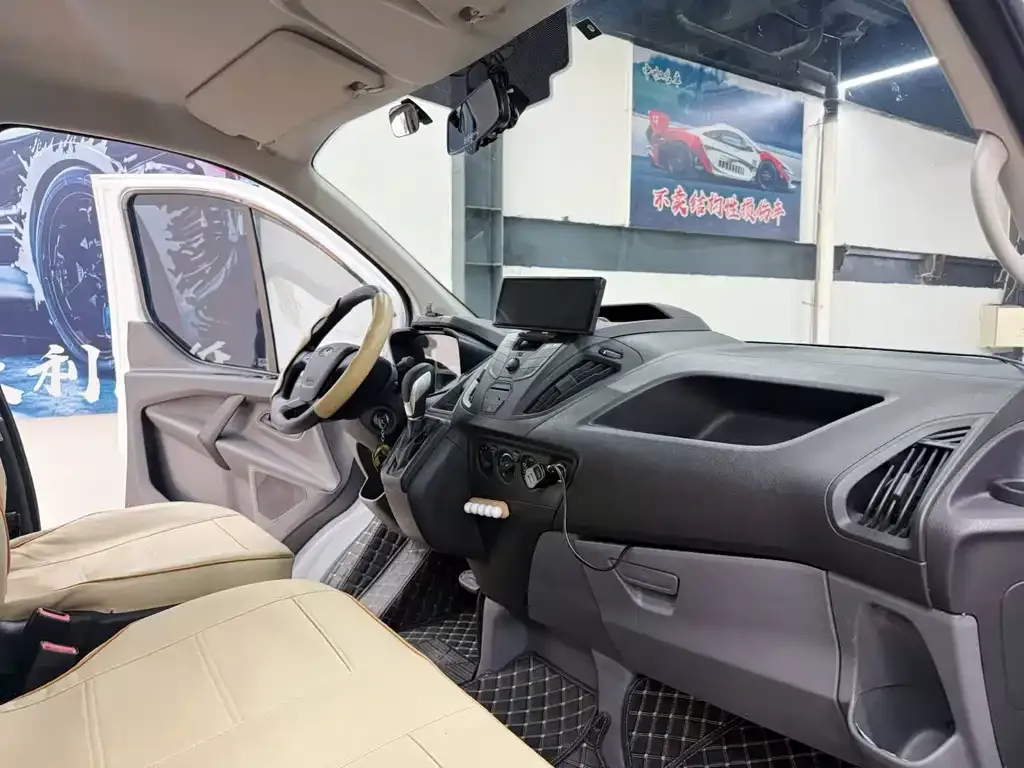 Ford Transit 2022 из CN, фото 7
