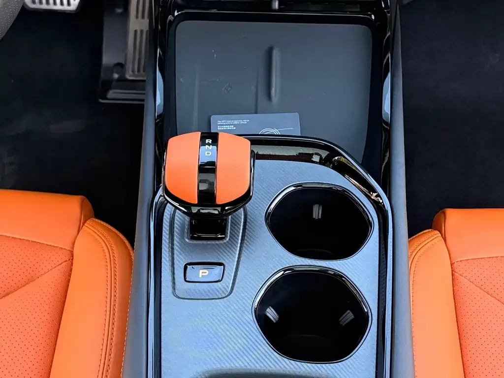 Changan UNI-V 2026 из CN, фото 9