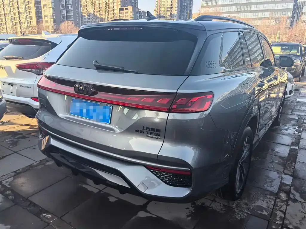 Audi Q6 2023 из CN, фото 10