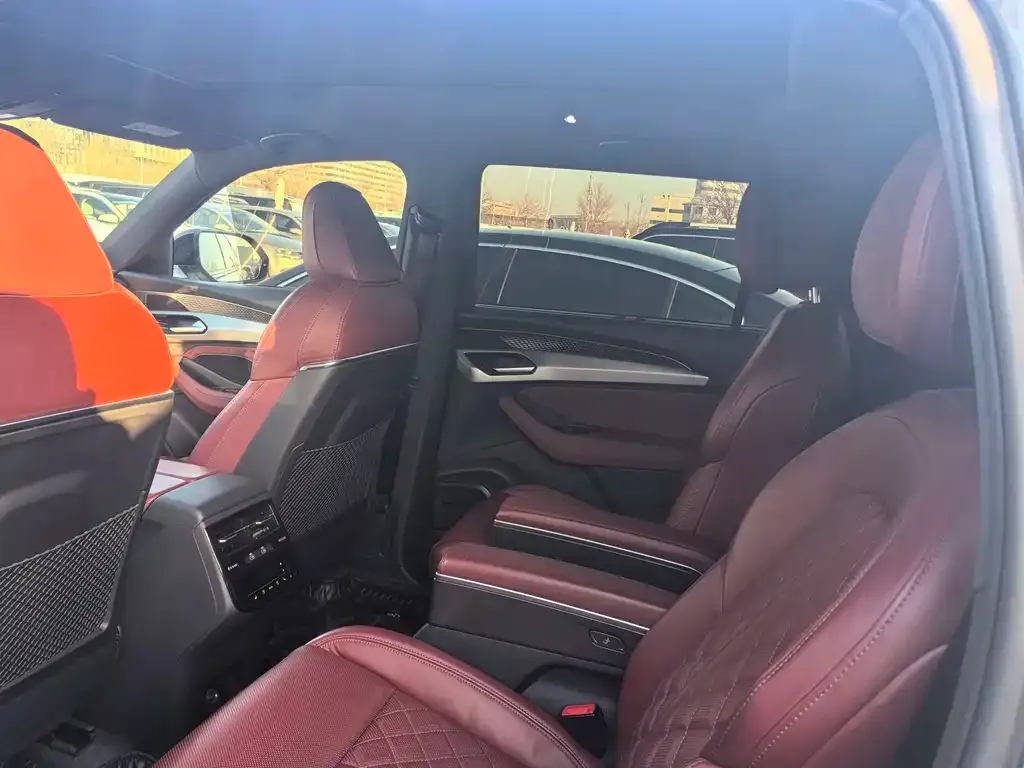 Audi Q6 2023 из CN, фото 5