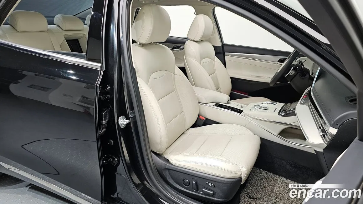 Hyundai Grandeur — фото 10