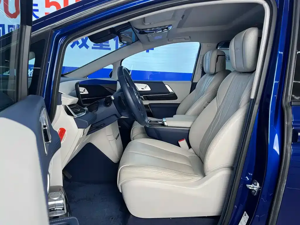 Buick Century 2023 из CN, фото 4
