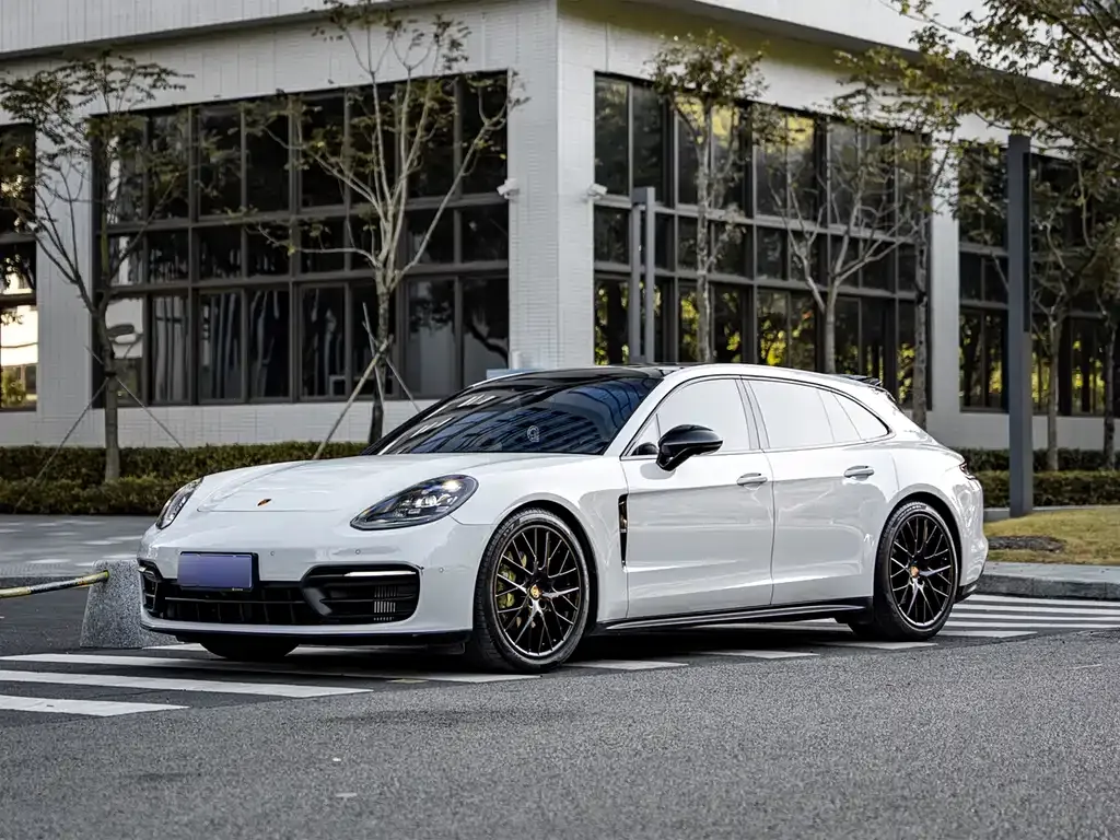 Porsche Panamera 2022 из CN, фото 1