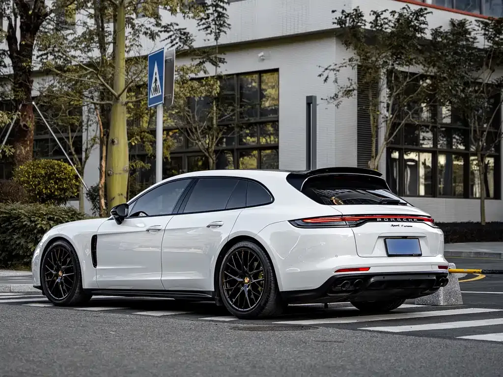 Porsche Panamera 2022 из CN, фото 10