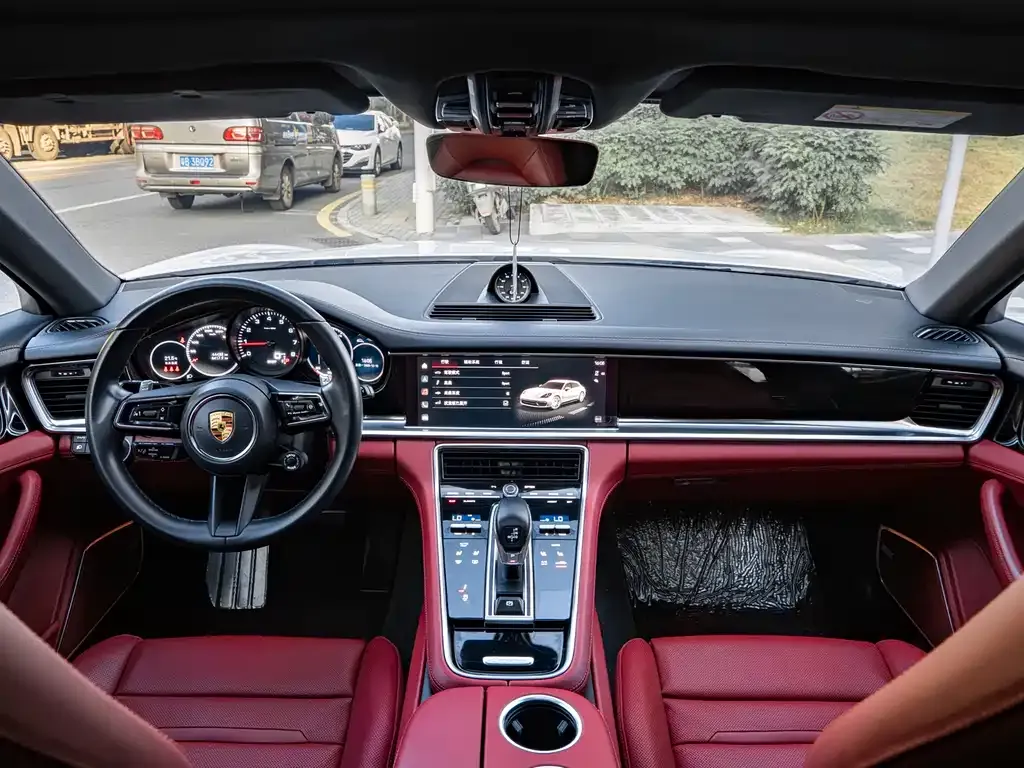 Porsche Panamera 2022 из CN, фото 3