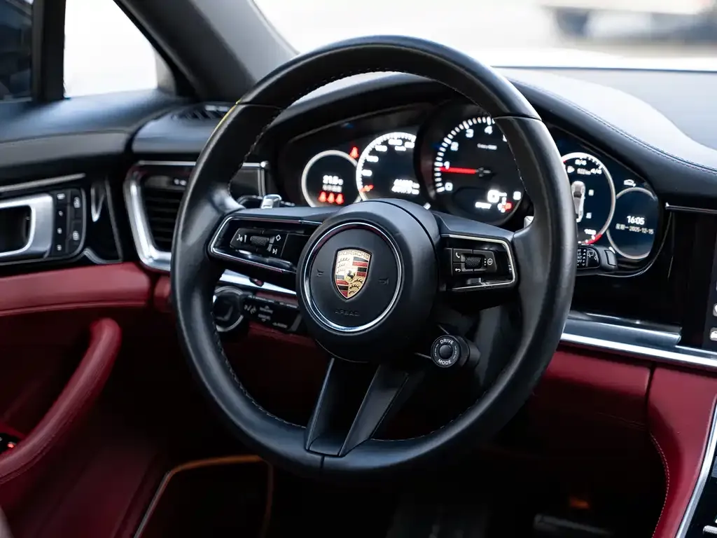 Porsche Panamera 2022 из CN, фото 9