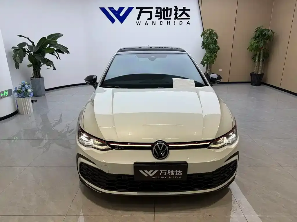 Volkswagen Golf GTI 2022 из CN, фото 1
