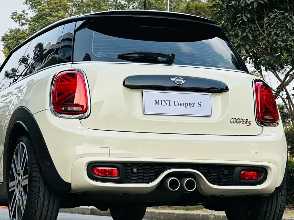 MINI Cooper (3-door) — фото 10