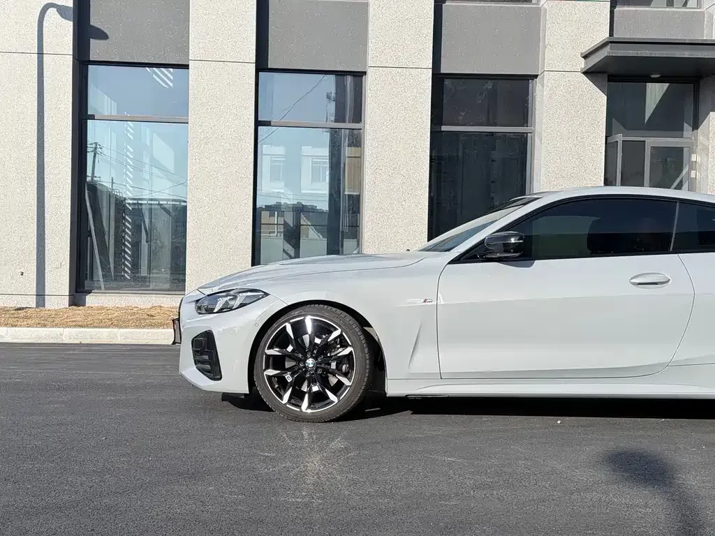 BMW 4 Series 2024 из CN, фото 10