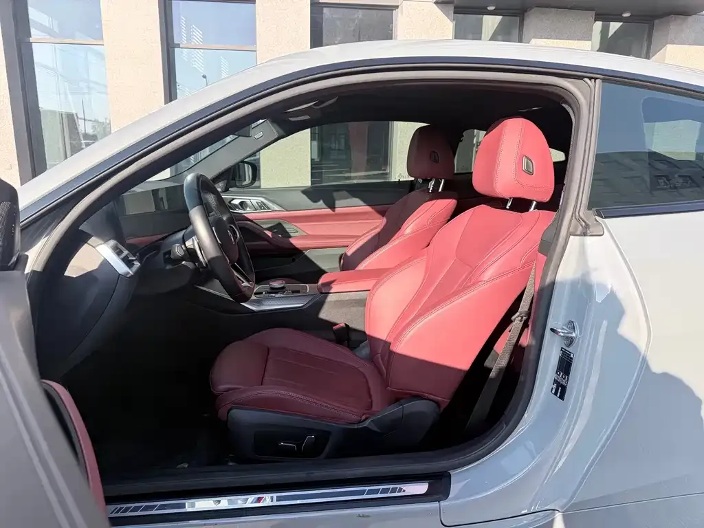 BMW 4 Series 2024 из CN, фото 7