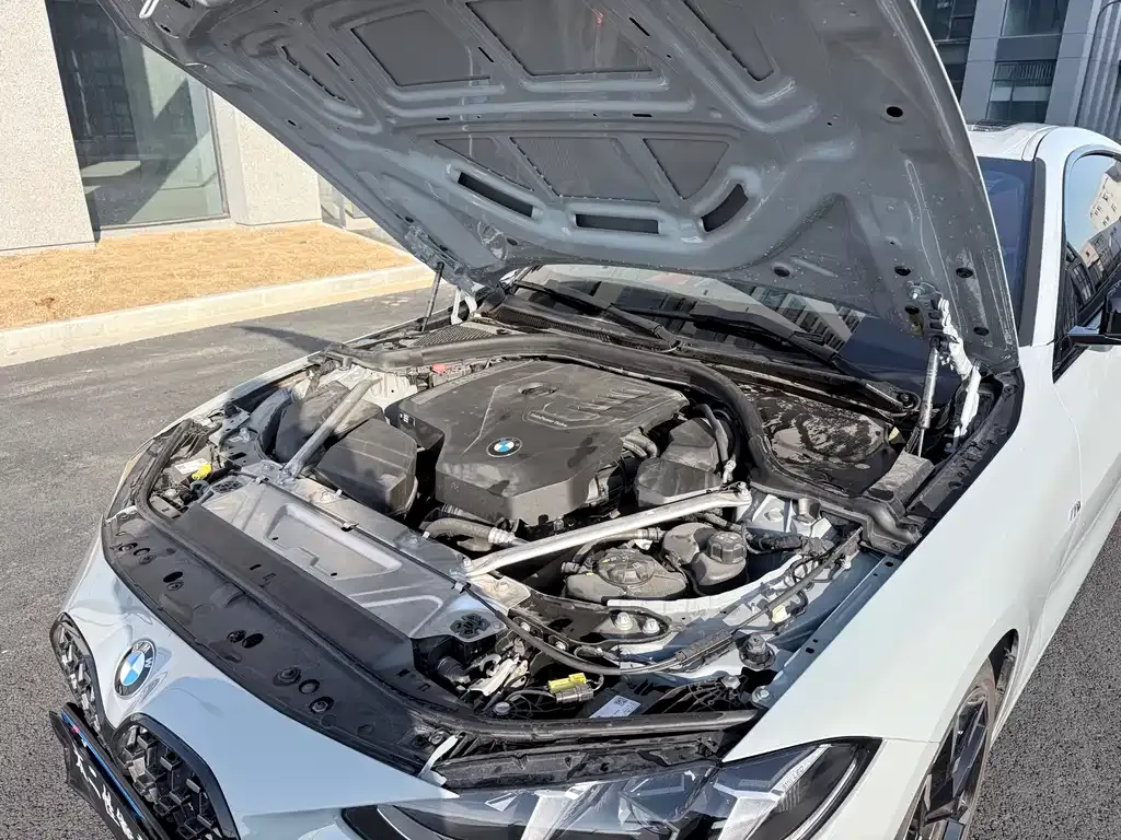 BMW 4 Series 2024 из CN, фото 8