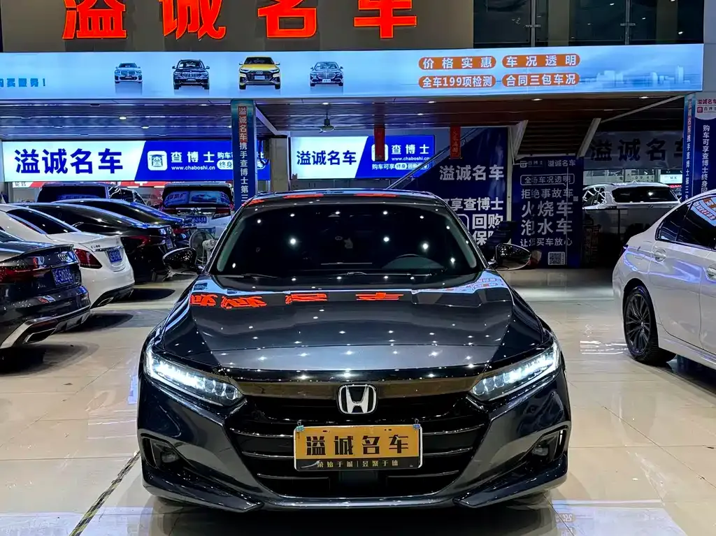 Honda Accord — фото 2