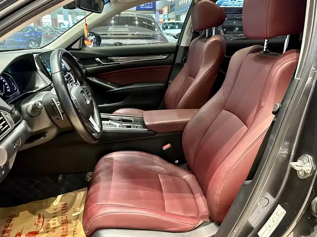 Honda Accord — фото 5