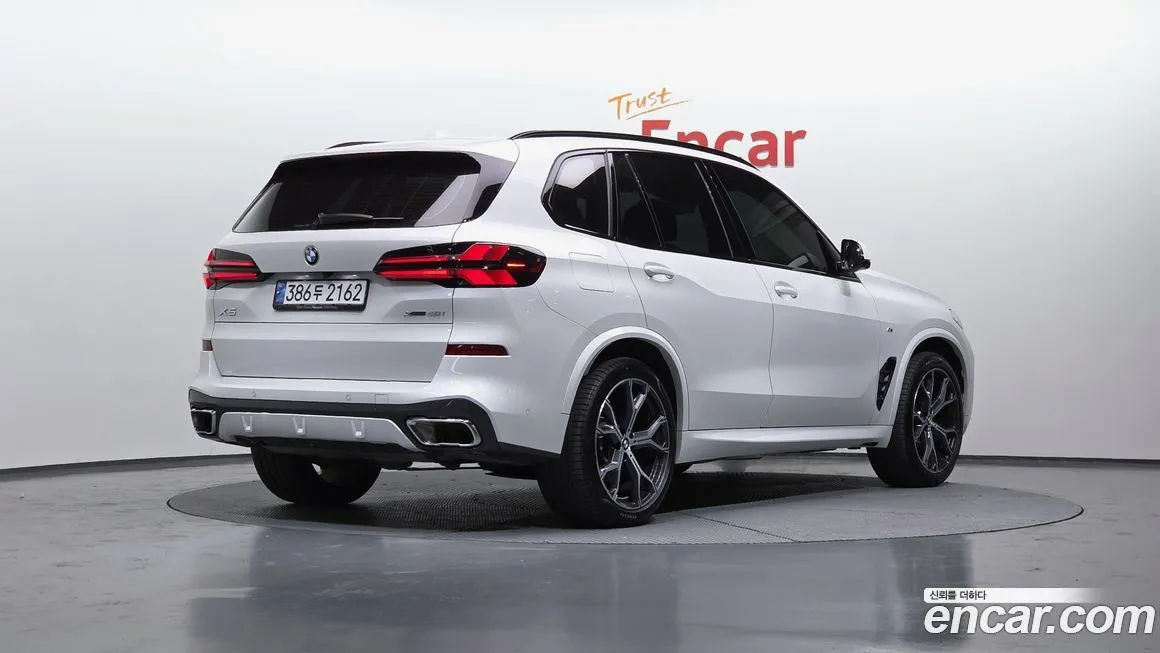 BMW X5 2024 из KR, фото 2